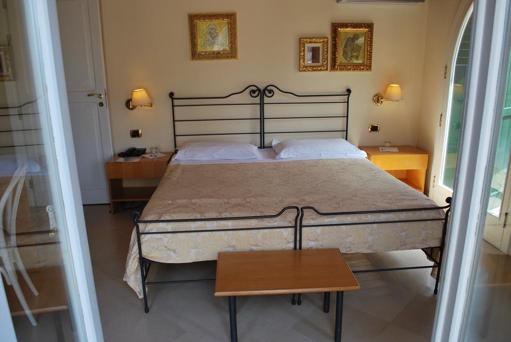 Palazzo Sottile Meninni - Classic Rooms Experience Gravina in Puglia Extérieur photo