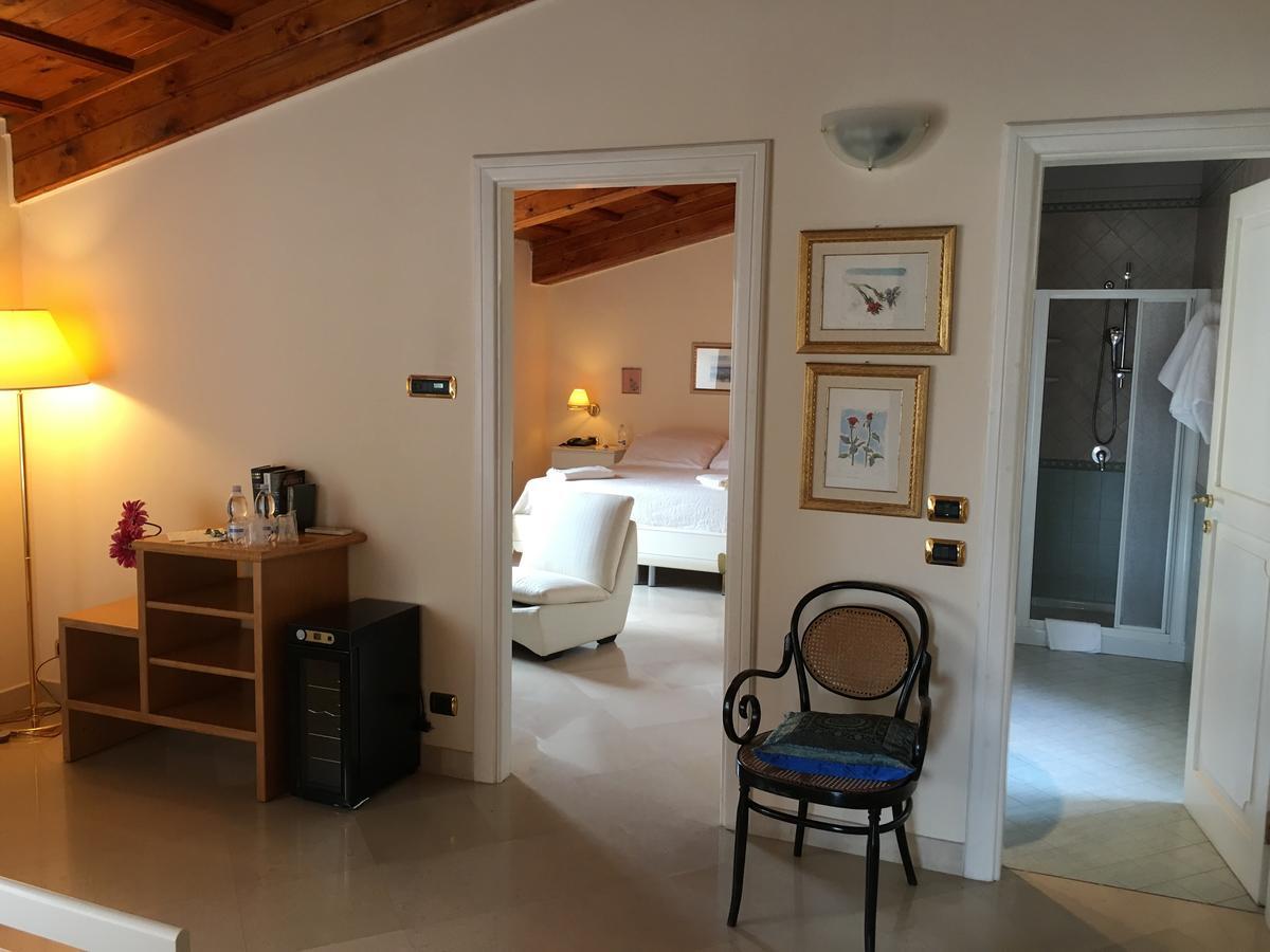 Palazzo Sottile Meninni - Classic Rooms Experience Gravina in Puglia Extérieur photo