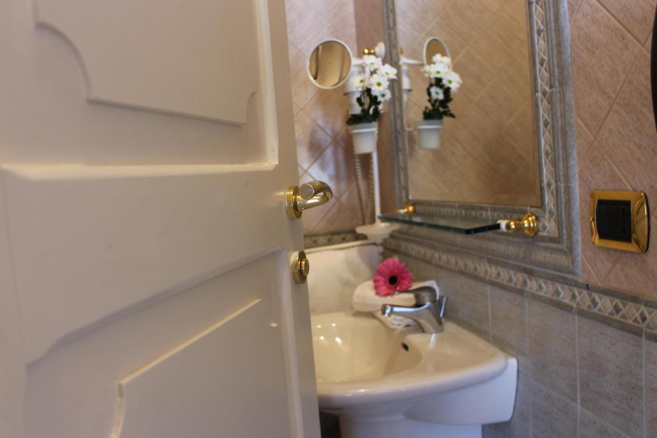 Palazzo Sottile Meninni - Classic Rooms Experience Gravina in Puglia Extérieur photo