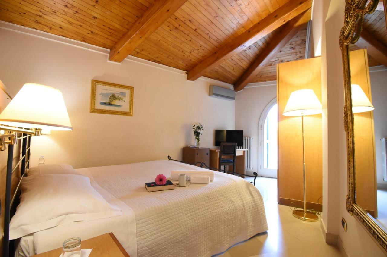 Palazzo Sottile Meninni - Classic Rooms Experience Gravina in Puglia Extérieur photo
